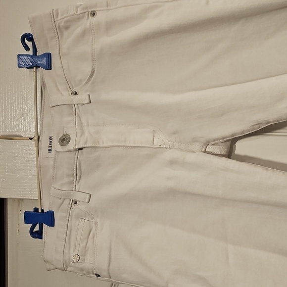 HUDSON Women's Amelia Mid Rise Knee Short Optical White Sz 27 EUC MSRP $145 - Picture 5 of 12